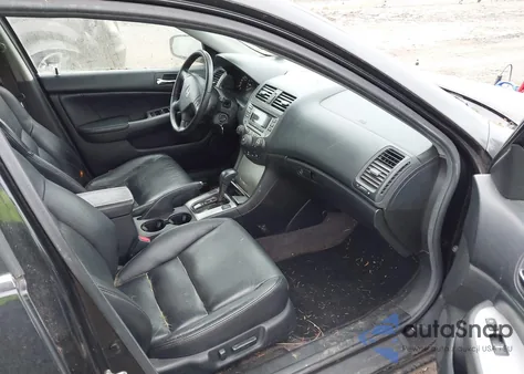 2007 Honda Accord 3.0 Ex z USA, uszkodzony, nr VIN 1HGCM66517A083015